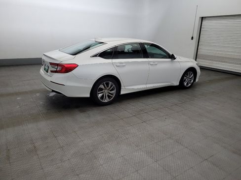 Used 2018 Honda Accord LX image 10
