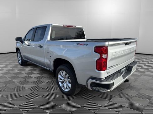 Used 2022 Chevrolet Silverado 1500 Custom image 5