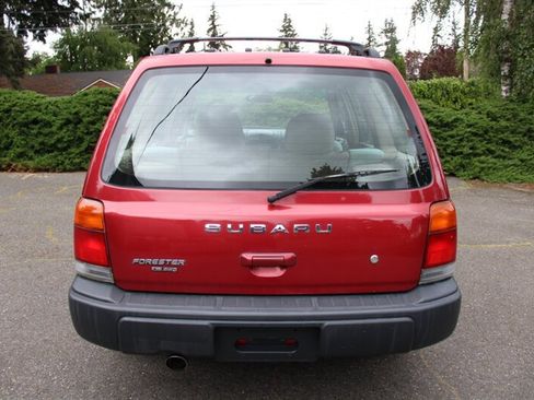 Used 1998 Subaru Forester L AWD/4WD image 10