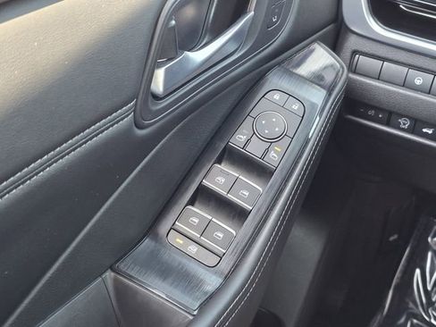 Used 2023 Nissan Rogue SL w/ SL Premium Package FWD image 15