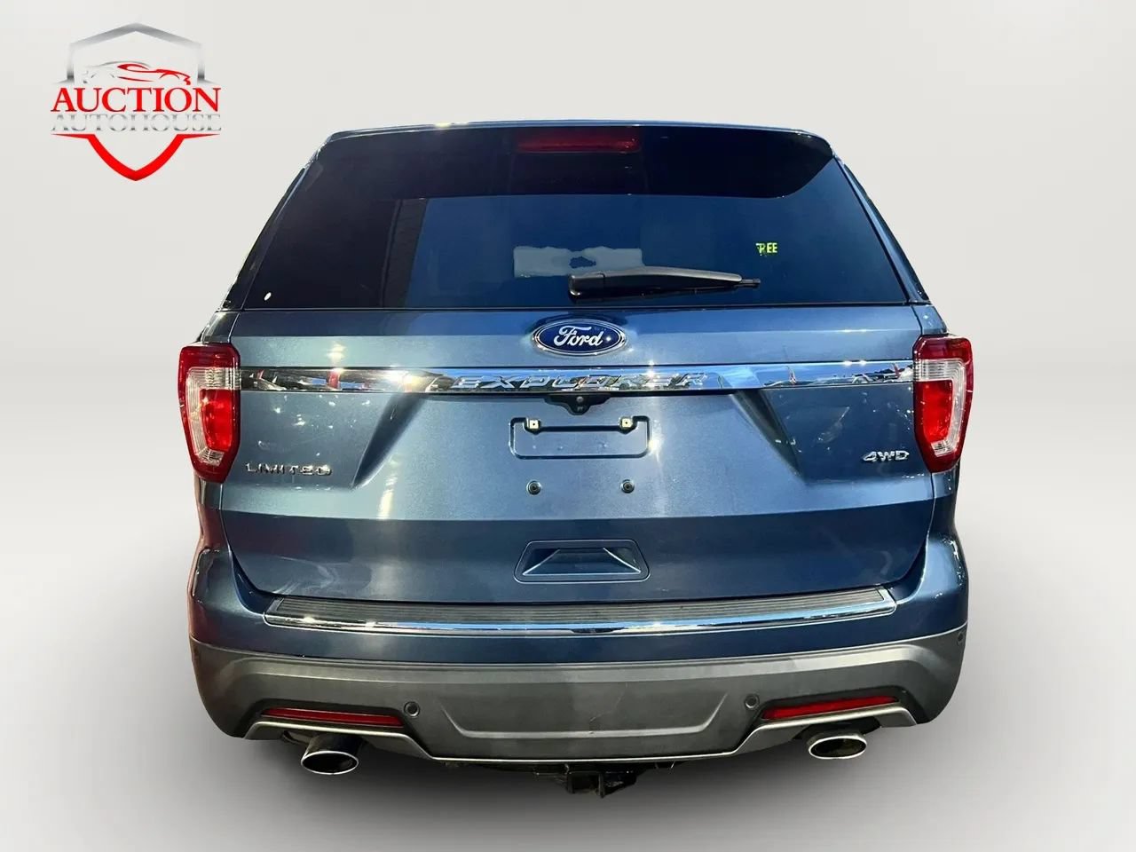 Used 2018 Ford Explorer Limited w/ Equipment Group 301A AWD/4WD image 6