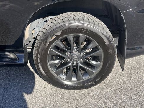 Used 2023 Lexus GX 460 Premium image 21