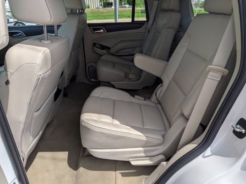 Used 2017 GMC Yukon Denali w/ Open Road Package AWD/4WD image 18