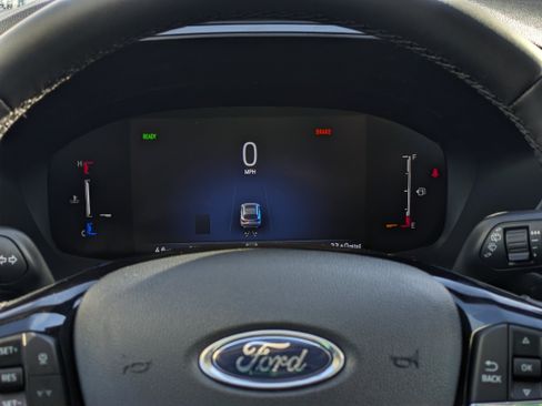 New 2026 Ford Escape SE FWD image 29