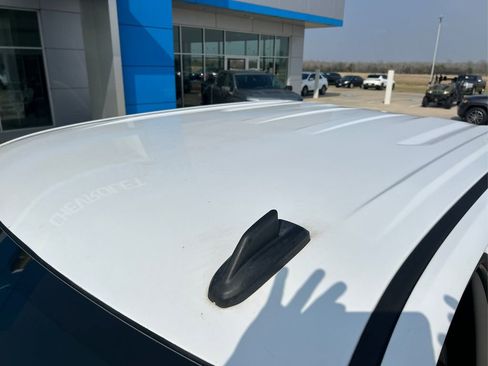 Used 2021 Chevrolet Silverado 2500 Custom w/ Custom Value Package image 11