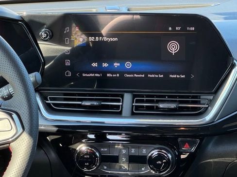 New 2026 Chevrolet Trax RS w/ Driver Confidence Package image 26