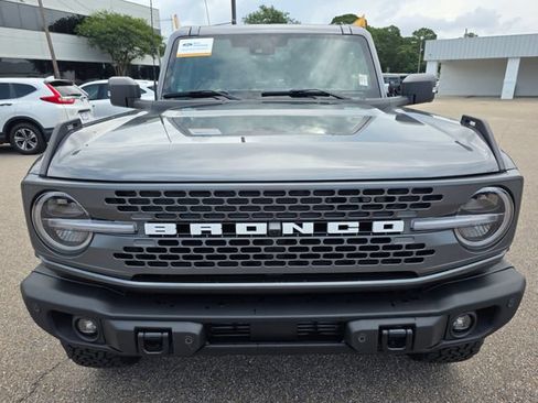 Certified 2025 Ford Bronco Badlands AWD/4WD image 3