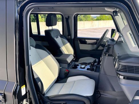 Used 2024 INEOS Grenadier AWD/4WD image 9