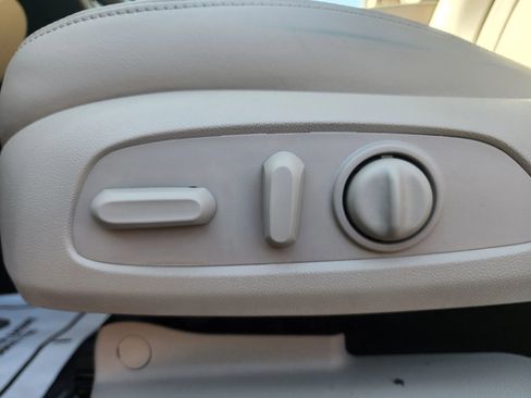 Used 2020 Buick Enclave Essence w/ Trailering Package, 5000 lbs. image 21