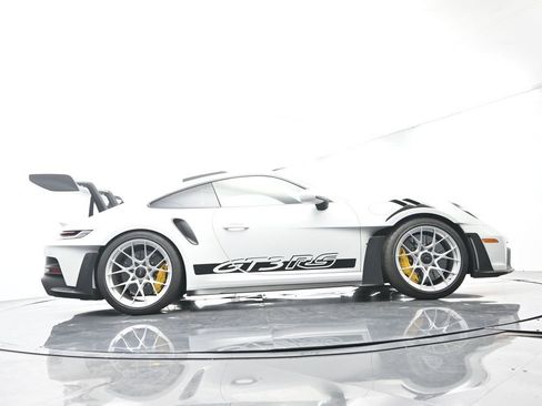 Used 2025 Porsche 911 GT3 RS RWD image 53