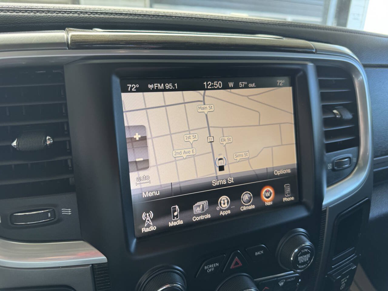 Used 2013 RAM 1500 Limited AWD/4WD image 32