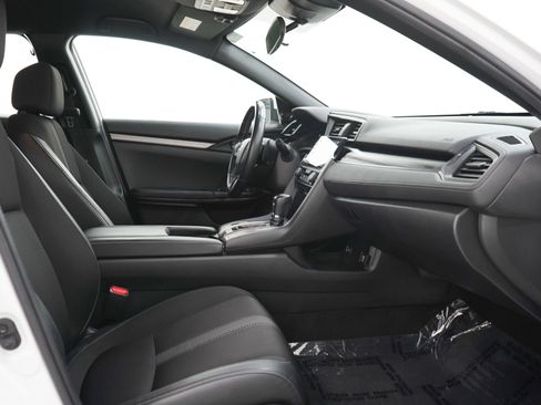 Used 2021 Honda Civic Sport image 12