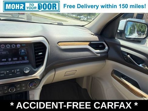 Used 2019 GMC Acadia Denali w/ Technology Package FWD image 29
