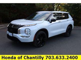 Used 2024 Mitsubishi Outlander SE Black Edition video 3