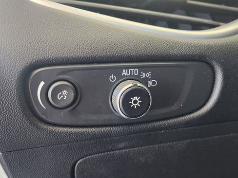 Used 2024 Chevrolet Malibu LT FWD image 23