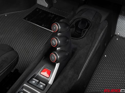 Used 2019 Ferrari 488 Pista Spider RWD image 43