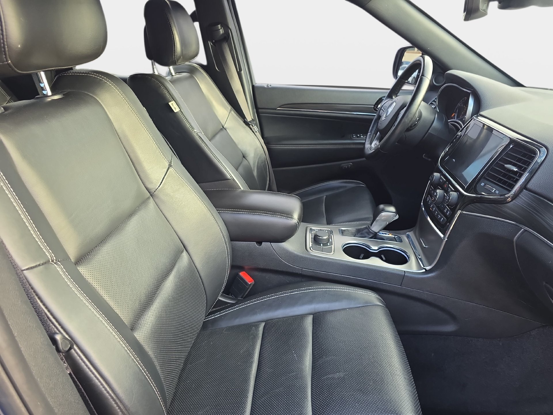 Used 2021 Jeep Grand Cherokee Limited w/ Quick Order Package 2GK 80th AWD/4WD image 10
