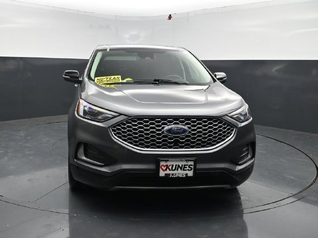 Used 2024 Ford Edge SEL AWD/4WD image 2