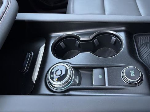 New 2025 Ford Explorer Active w/ Active Comfort Package image 24