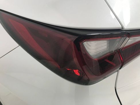 Used 2025 Acura MDX SH-AWD w/ Technology Package image 26
