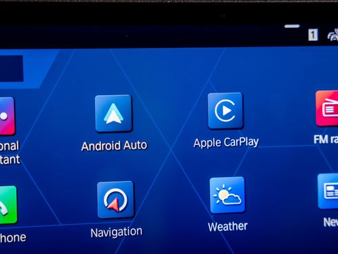 Used 2023 BMW M3 Competition w/ M Carbon Exterior Package image 36