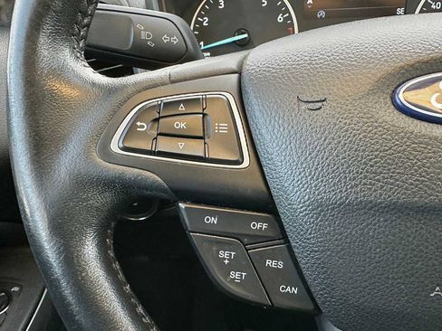 Used 2020 Ford EcoSport Titanium image 32