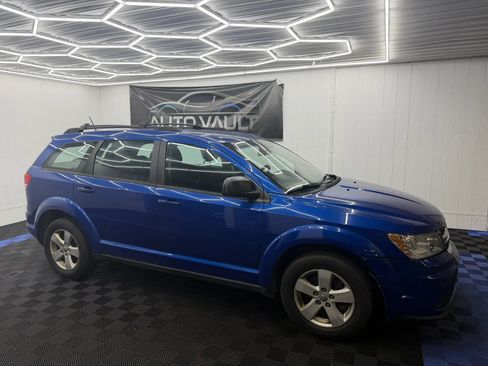 Used 2015 Dodge Journey FWD image 2