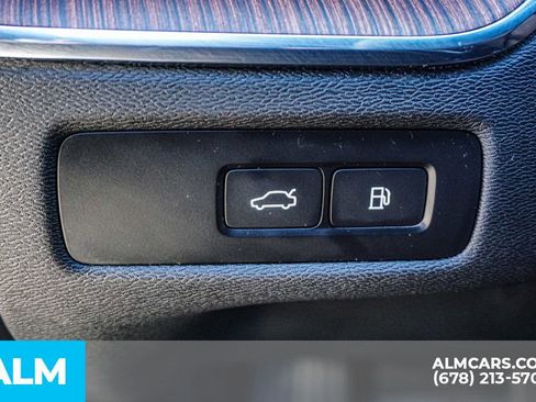 Used 2024 Volvo XC60 T8 Plus w/ Climate Package image 49