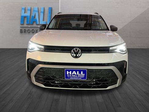 Certified 2025 Volkswagen Taos S AWD/4WD image 9