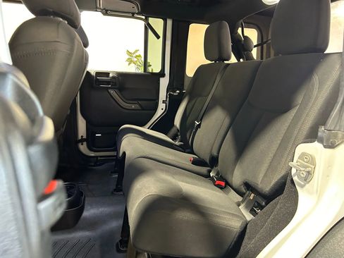 Used 2016 Jeep Wrangler Unlimited Sport w/ Quick Order Package 24S image 11