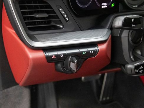 Certified 2023 Porsche 911 Carrera RWD image 24
