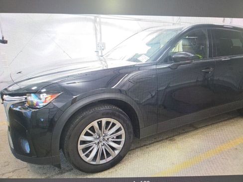 Used 2024 MAZDA CX-90 3.3 Turbo w/ Preferred Plus image 2