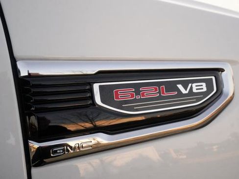 Used 2025 GMC Sierra 1500 SLT w/ SLT Premium Plus Package image 49