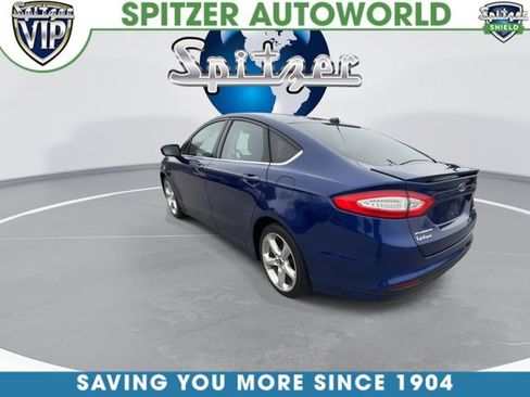 Used 2016 Ford Fusion SE w/ Equipment Group 201A image 7