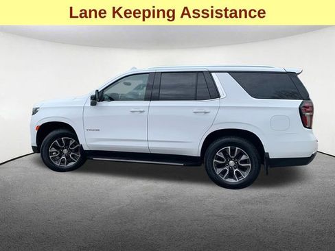 Used 2022 Chevrolet Tahoe LT w/ Luxury Package AWD/4WD image 6