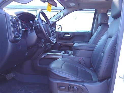 Used 2019 Chevrolet Silverado 1500 RST AWD/4WD image 6