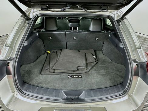 Used 2021 Lexus UX 250h w/ Premium Package image 27