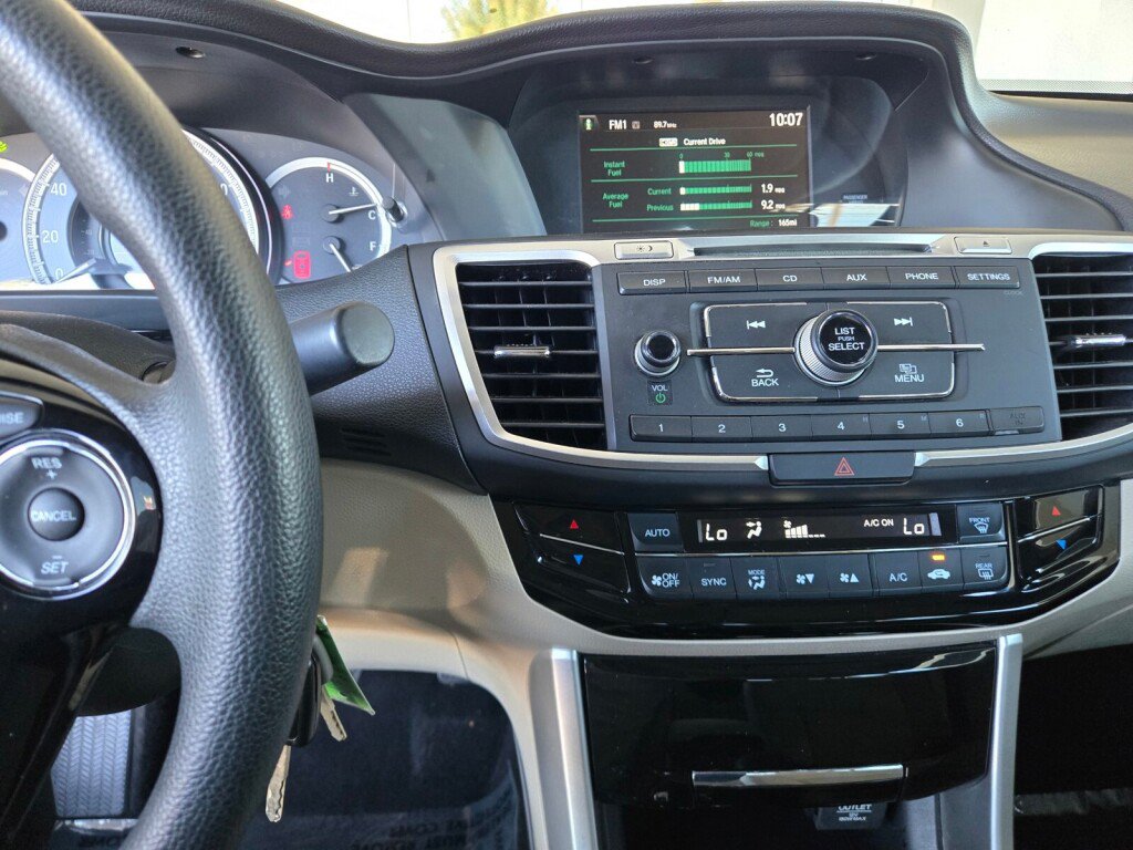 Used 2016 Honda Accord LX image 14