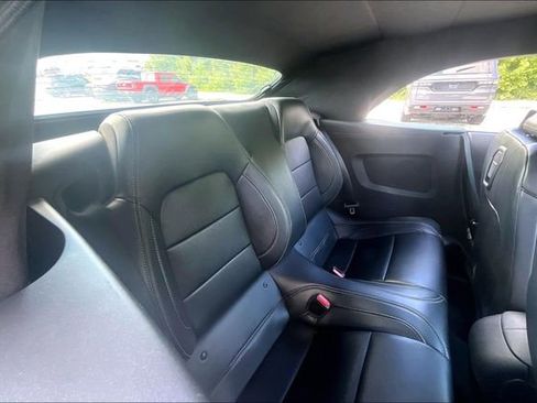 Used 2025 Ford Mustang Premium RWD image 26