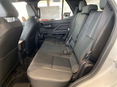 New 2025 Toyota 4Runner Limited image 6