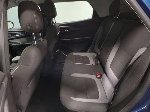 Used 2021 Chevrolet TrailBlazer LT w/ Convenience Package image 22