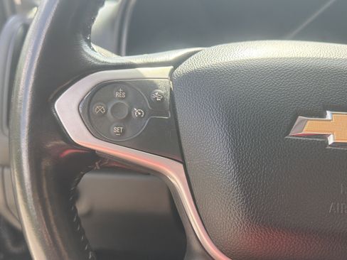 Used 2017 Chevrolet Colorado LT w/ LT Convenience Package RWD image 18