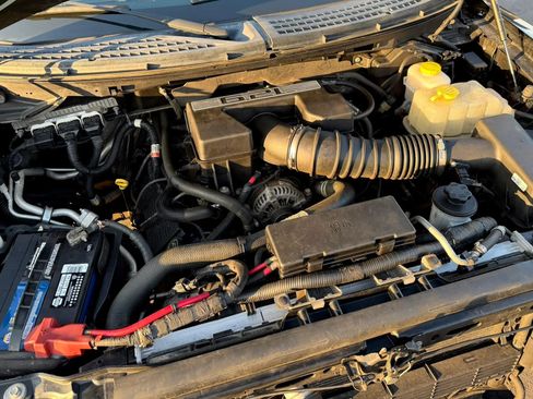 Used 2014 Ford F150 Raptor w/ Equipment Group 801A Luxury image 31