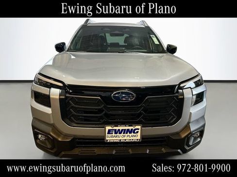 Used 2026 Subaru Outback Limited AWD/4WD image 2