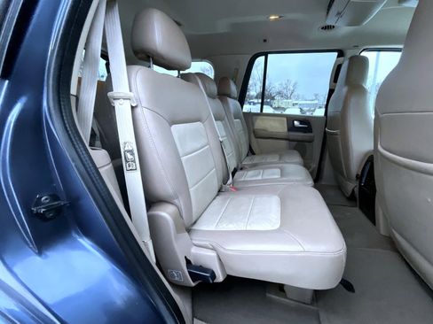 Used 2004 Ford Expedition Eddie Bauer image 19