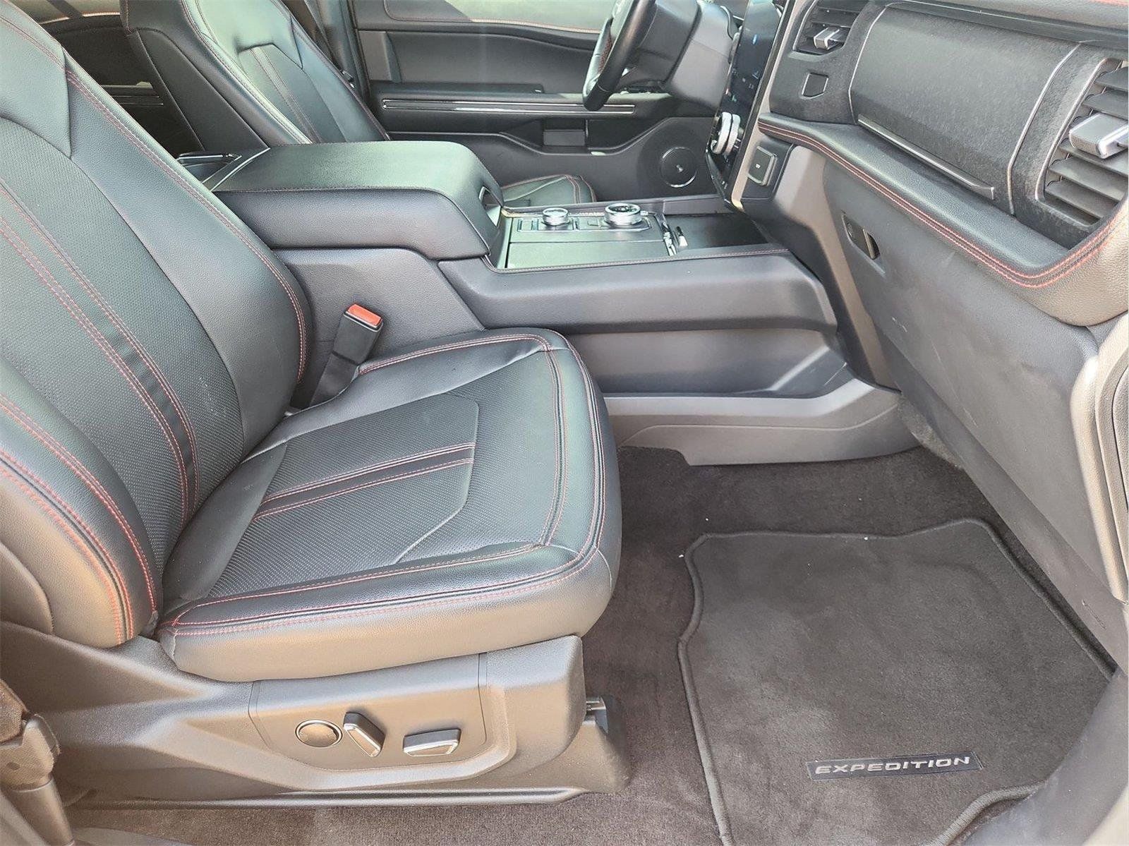 Used 2023 Ford Expedition Max Limited AWD/4WD image 29