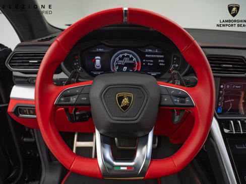 Used 2019 Lamborghini Urus image 28