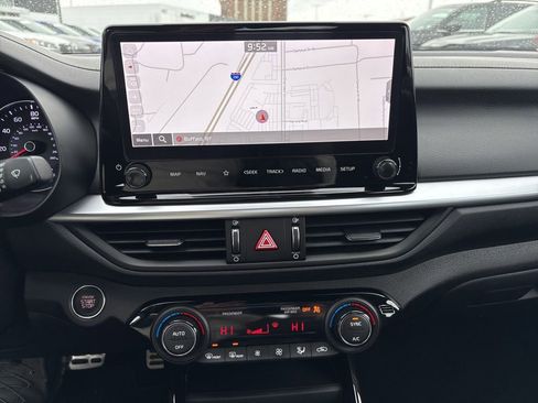 Used 2023 Kia Forte GT-Line w/ GT-Line Technology Package image 16