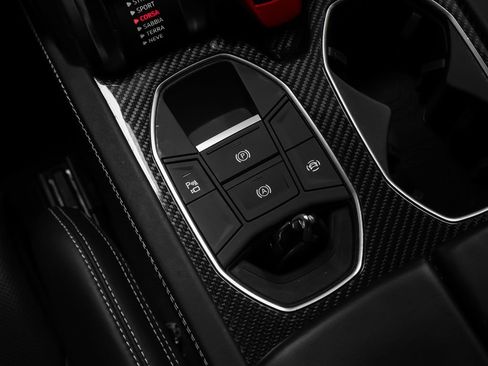 Used 2022 Lamborghini Urus AWD/4WD image 55