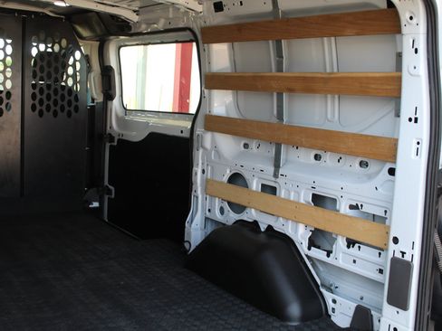 Used 2025 Ford Transit 250 Low Roof w/ Exterior Upgrade Package RWD image 22